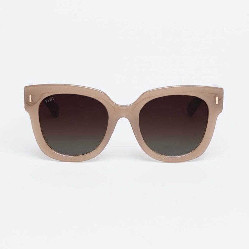 Tiwi Kerr Sunglasses in Shiny Coconut Brown Oversized Statement